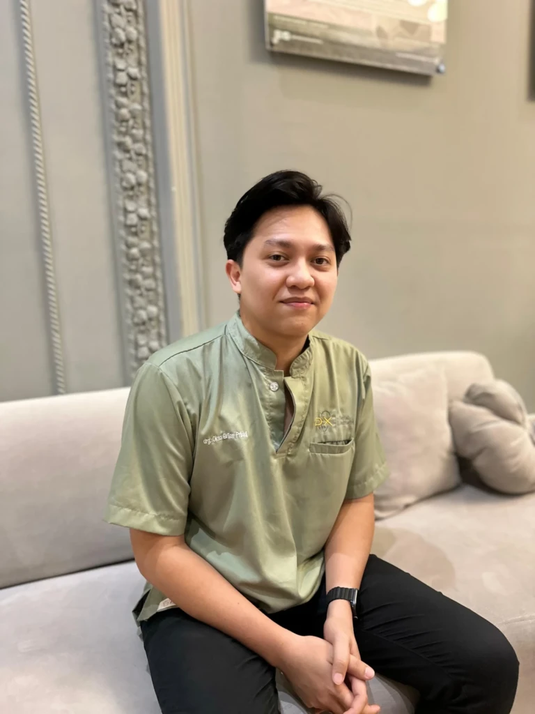 13 Okso Brillian Pribadi, drg., Sp.Ort - DX Dental Aesthetic